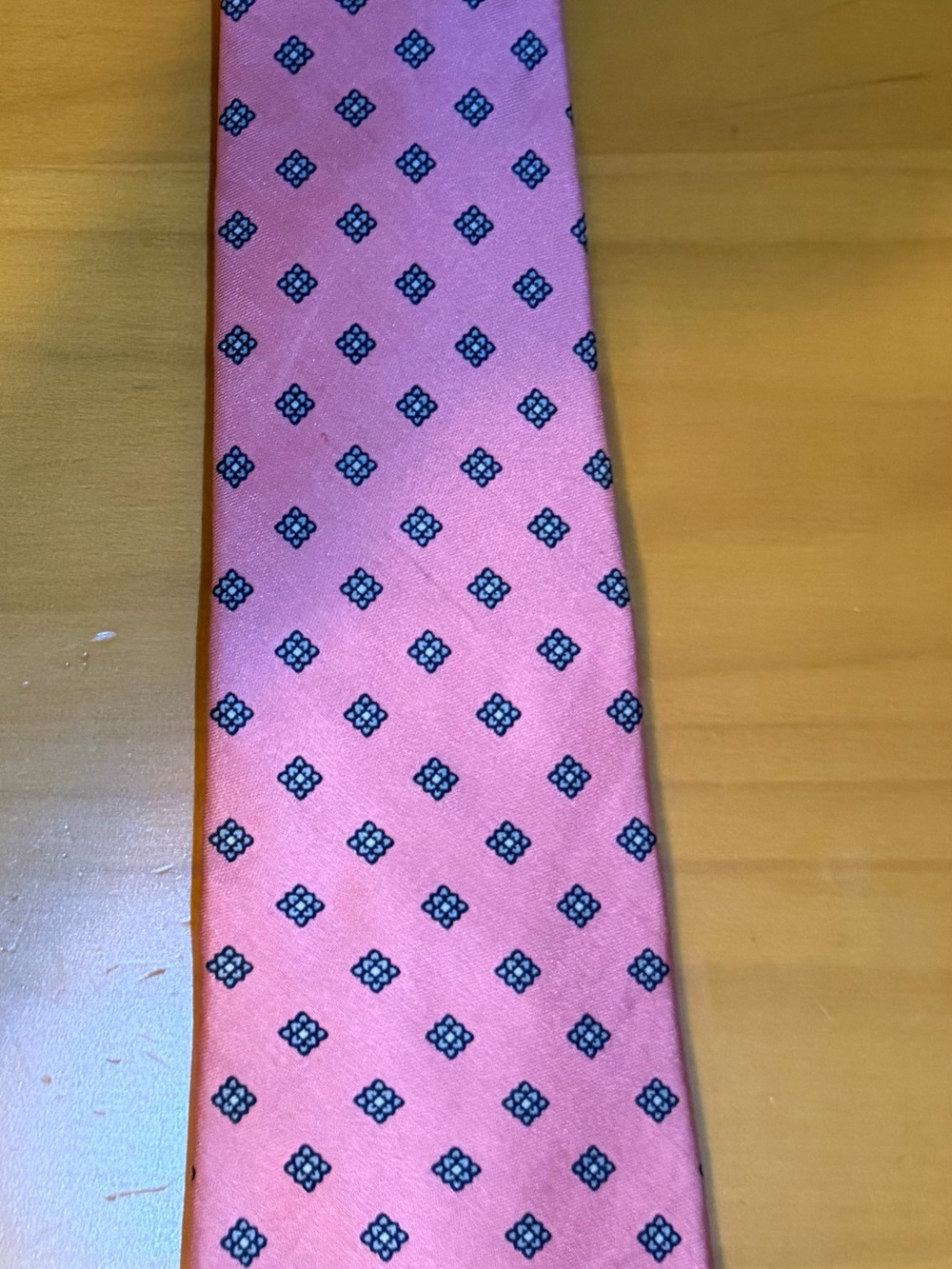 Men's Pink Tie with Navy Geometric Medallions